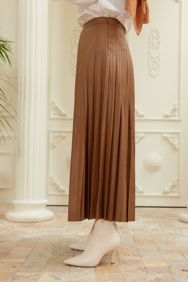 Pleated Leather Skirt - Brown