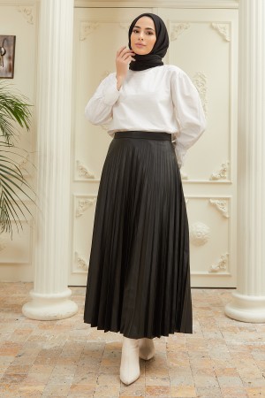 Pleated Leather Skirt - Black
