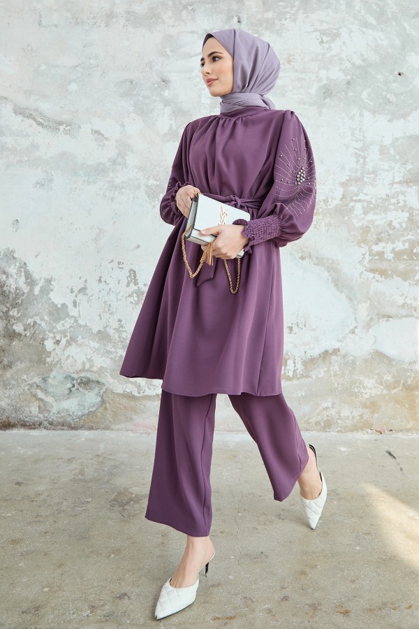 Kolları Taş İşlemeli Takım - Leylak