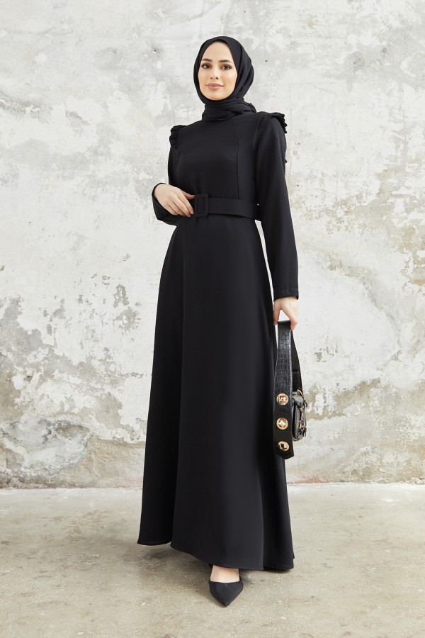 Omuz Volanlı Kemerli Elbise - Siyah