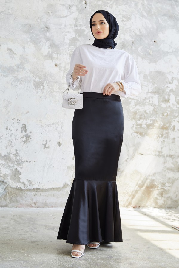Flared Satin Skirt - Black