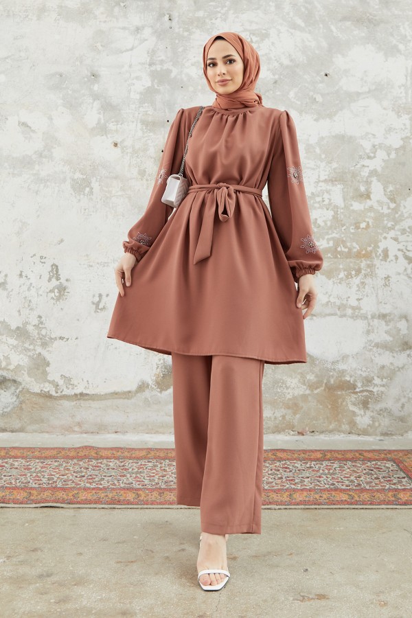 Mila Kuşaklı Takım - Camel