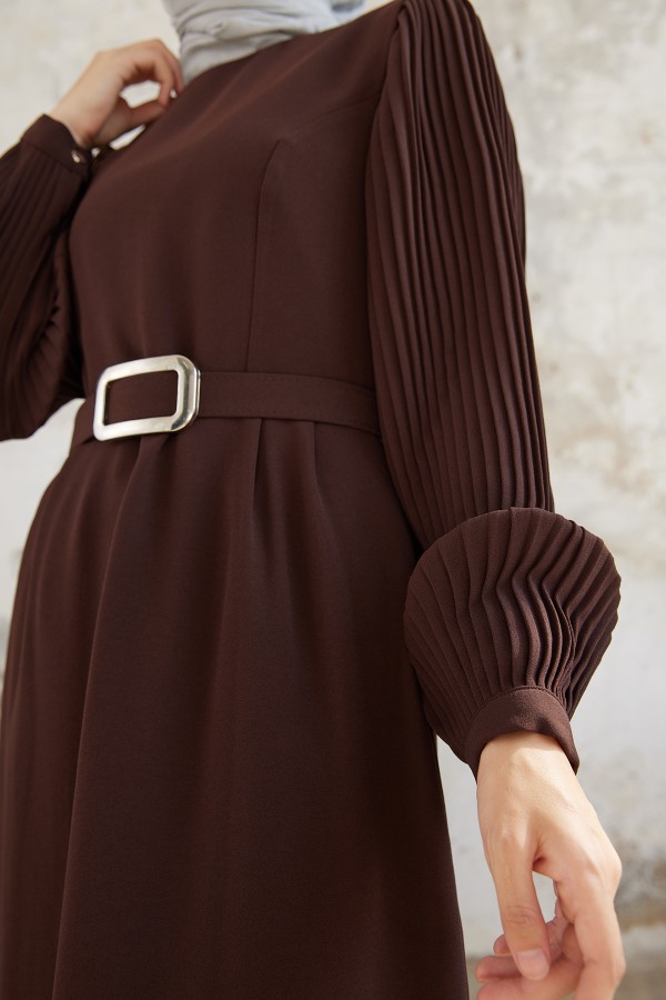 Pleated Sleeves Dress - Brown