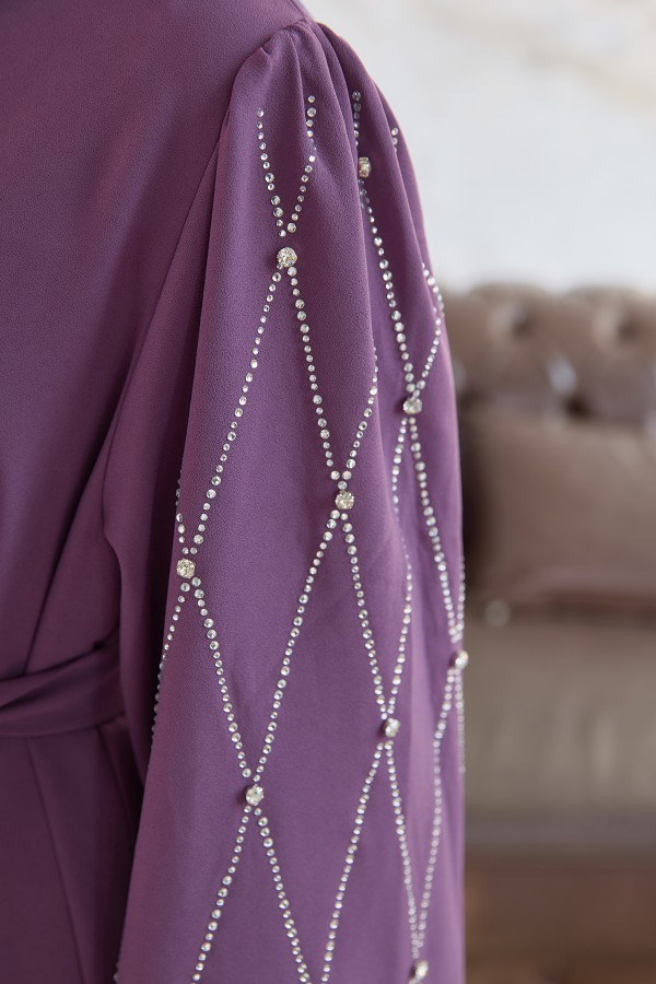 Abaya with Stone Embroidered Sleeves - Lilac