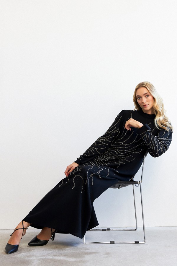 Velina Stone Embroidered Evening Dress - Black