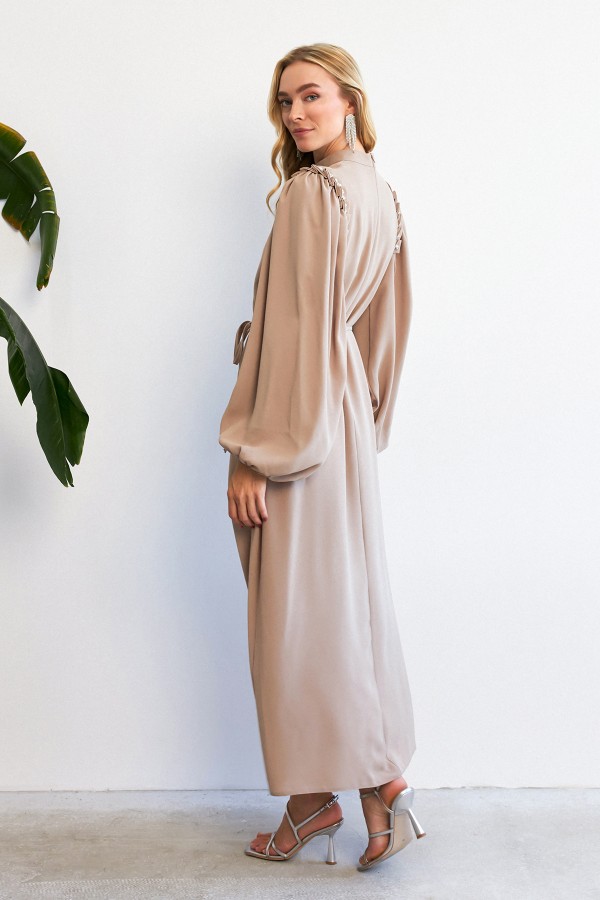 Nova Omuz Detaylı Elbise - Bej