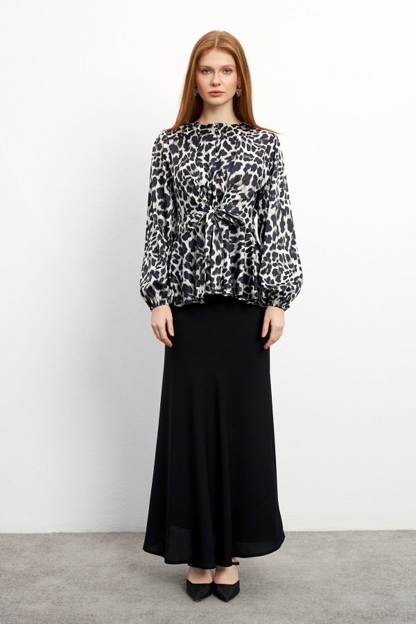 Leopard Patterned Blouse Skirt Set - Black