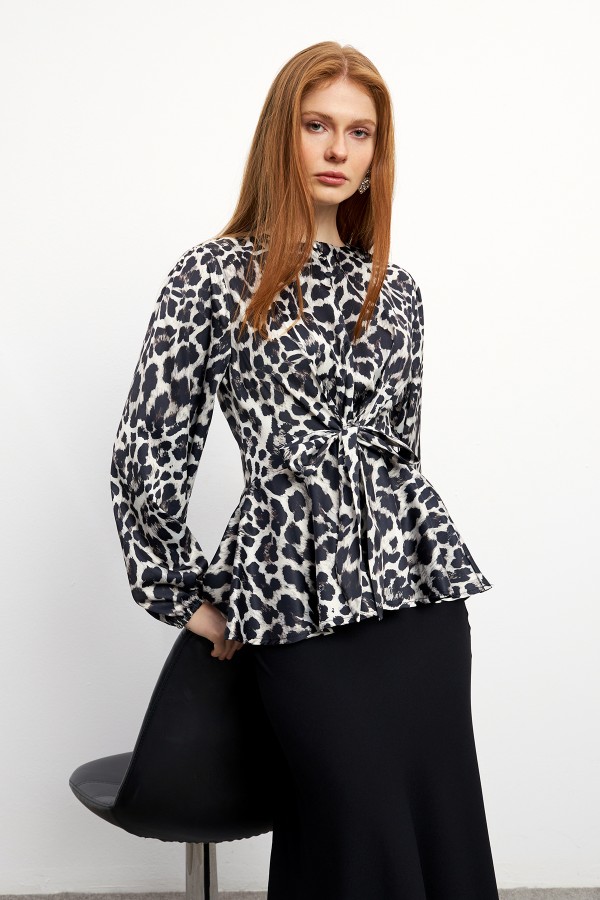 Leopard Patterned Blouse Skirt Set - Black