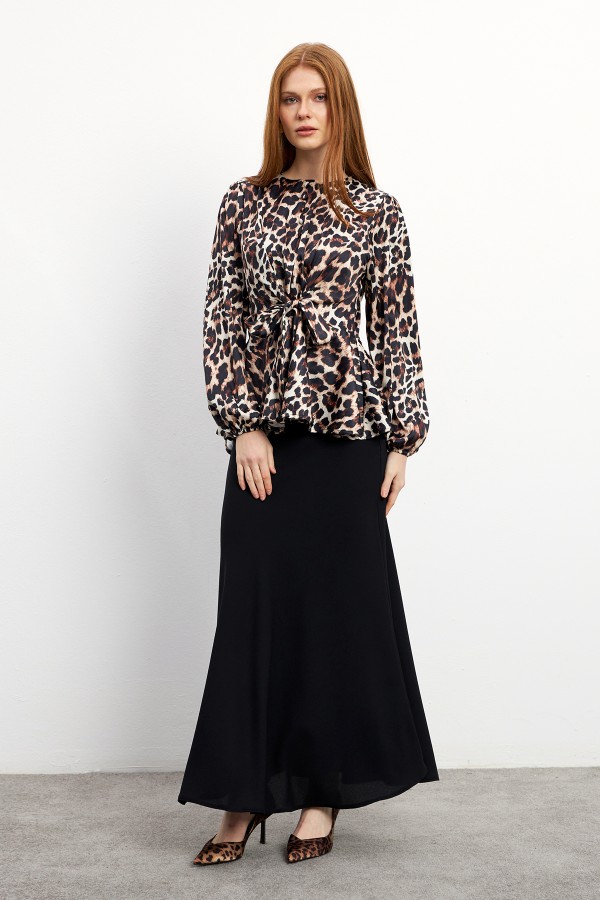 Leopard Patterned Blouse Skirt Set - Brown