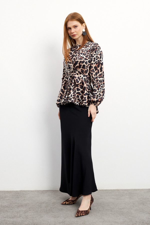 Leopard Patterned Blouse Skirt Set - Brown