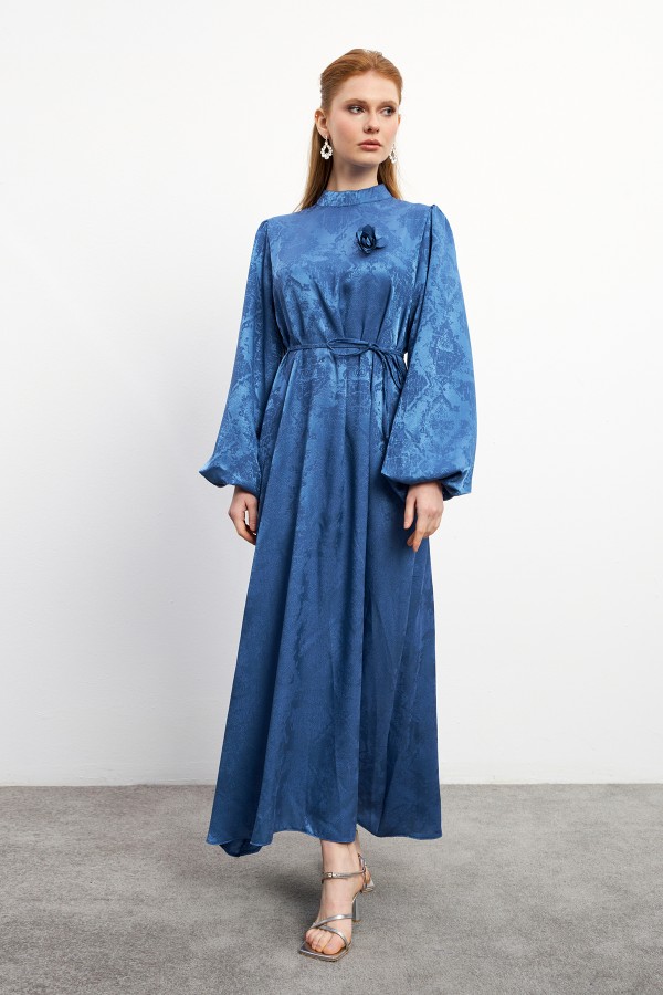 Gül Detaylı Jakar Elbise - İndigo