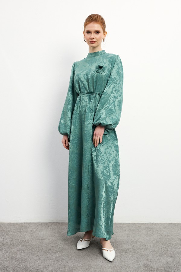 Gül Detaylı Jakar Elbise - Mint