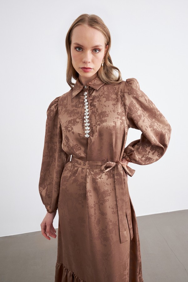 Mayra Taşlı Jakar Elbise - Camel