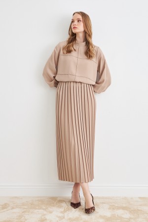 Arin Pleated Two Piece Suit - Beige