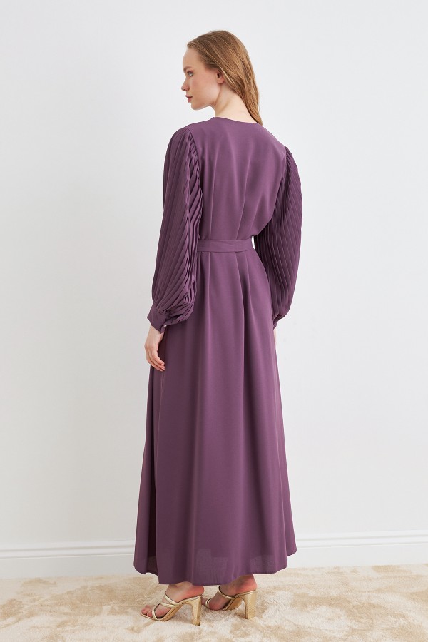 Pleated Sleeve Abaya - Lilac