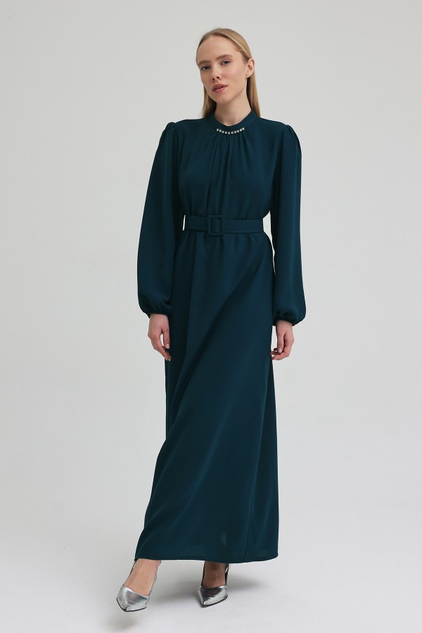 Yakası Taşlı Kemerli Elbise - Petrol