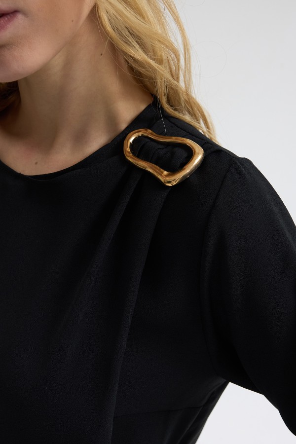 Omuz Tokalı Elbise - Siyah