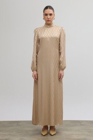 Yan Bağcık Detaylı Jakar Elbise - Bej