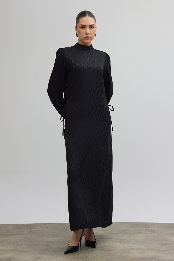 Yan Bağcık Detaylı Jakar Elbise - Siyah