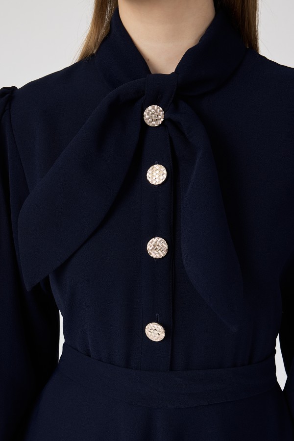 Fular Yaka Kuşaklı Elbise - Lacivert