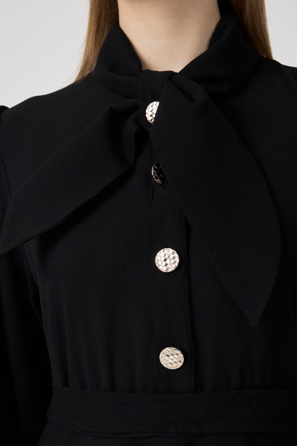 Fular Yaka Kuşaklı Elbise - Siyah