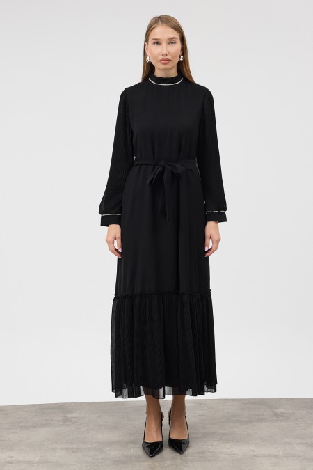 Chiffon Dress with Trim Details - Black