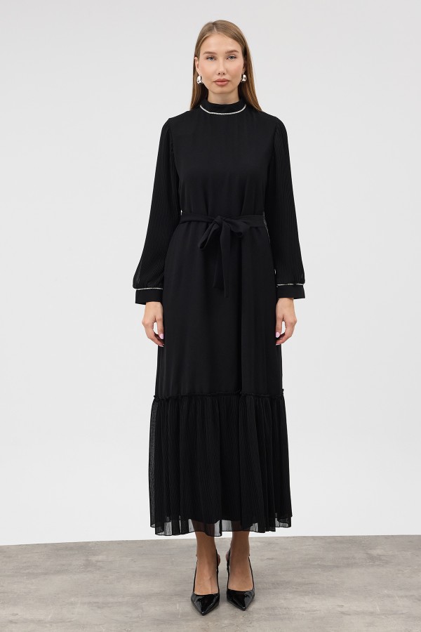 Chiffon Dress with Trim Details - Black