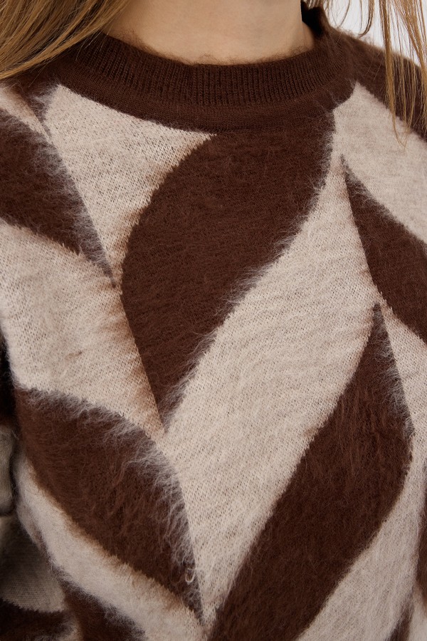 Crew Neck Patterned Knit Sweater - Beige