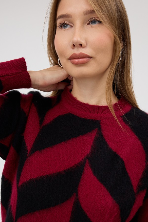 Crew Neck Patterned Knit Sweater - Burgundy