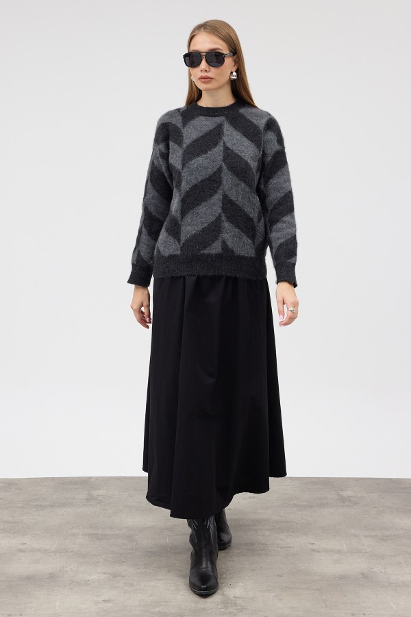 Crew Neck Patterned Knit Sweater - Grey