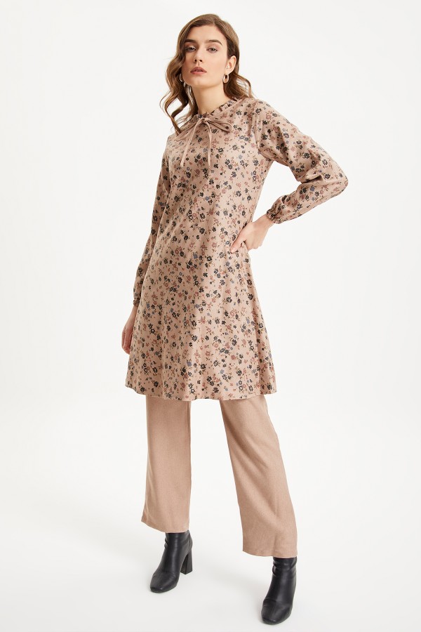 Çiçek Desenli Tunik Pantolon Takım