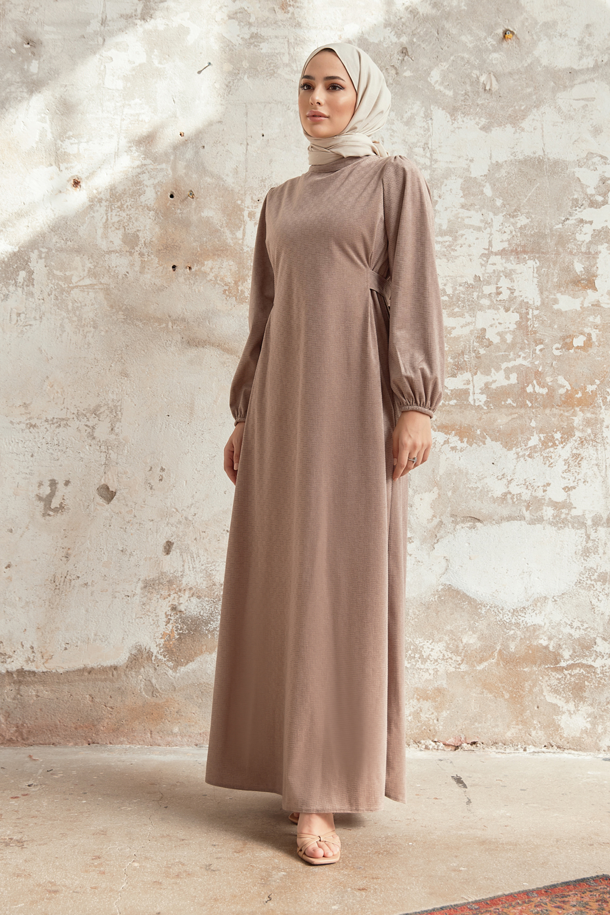 Belted Velvet Dress - Beige | Vavinor